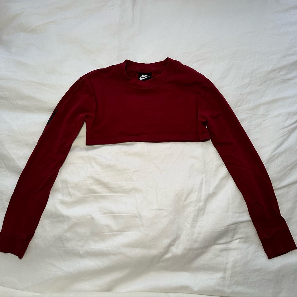 Nike long sleeve crop top